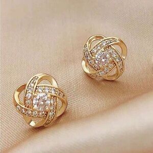 Gold Twirl Stud Earrings